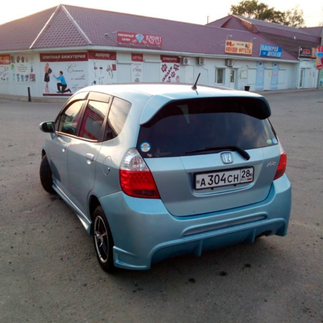 Накладки на пороги "C-One" Honda Fit GD купить недорого с доставкой в Тихвин