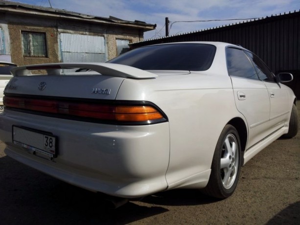 Накладки (клыки) на задний бампер (сток) Toyota Mark II (90) купить недорого с доставкой в Тихвин