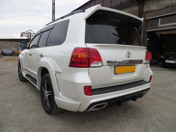 Аэродинамический обвес "Wald Black Bison" Toyota Land Cruiser 200 купить недорого с доставкой в Тихвин